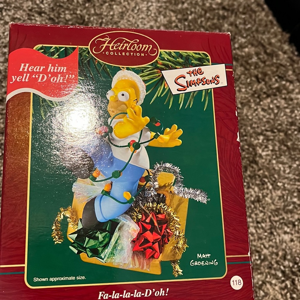 The Simpsons homer ornament.